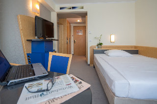 Room
Room
di Austria Trend Hotel Schillerpark