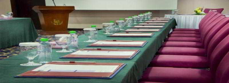 Conferences
Conferences
di Golden Tulip Hotel Qasr Al Nasiria