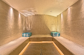 Sports and Entertainment
Sports and Entertainment
di Ramada Plaza Bucharest