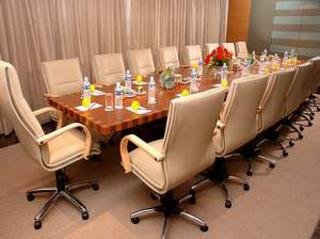 Conferences
Conferences
di The Peerless Inn