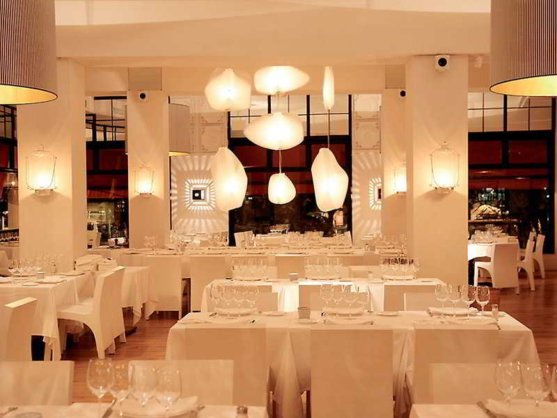 Hotel Trias