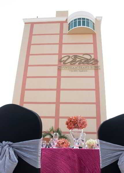 General view
General view
di Veneto Wyndham Grand Hotel