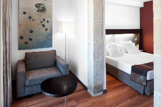 Room
Room
di Catalonia Port