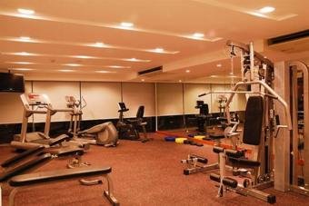 Sports and Entertainment
 di Woodlands Suites Serviced Residences