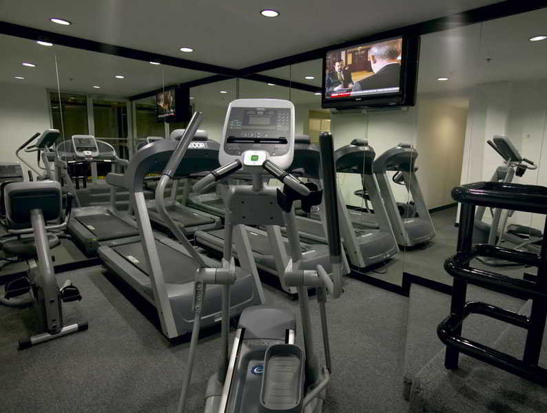 Sports and Entertainment
Sports and Entertainment
di Brickell Bay Beach Club & Spa / Boutique hotel