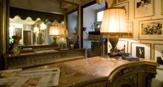 Bar
Bar
di La Fenice et des Artistes