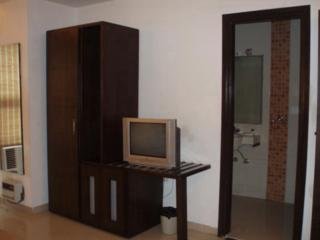 Room
Room
di Grand Peepal