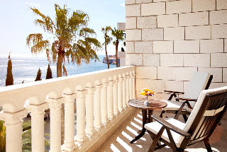 Room
Room
di Grand Villa Argentina