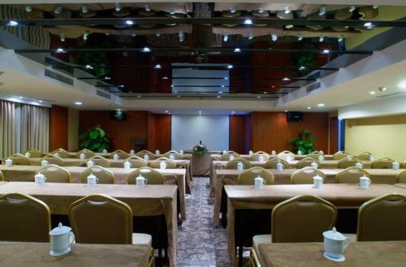 Conferences
 di Hong Li
