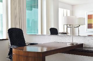 Room
Room
di Crowne Plaza Festival City