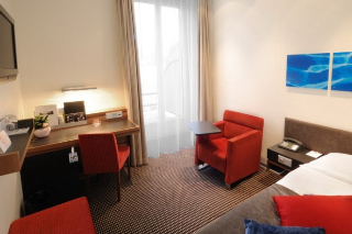 Room
Room
di Waldstaetterhof Swiss Quality Seehotel