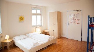 Room
Room
di A&O City Stadthalle