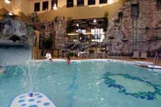 Pool
 di Clarion Hotel & Suites