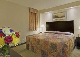 Room
 di Econo Lodge Inn & Suites Downtown