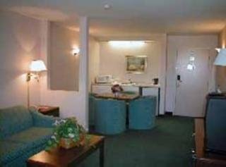 Room
 di Comfort Inn & Suites