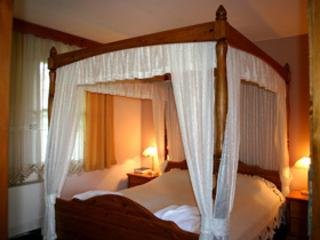 Room
Room
di Izvora Complex