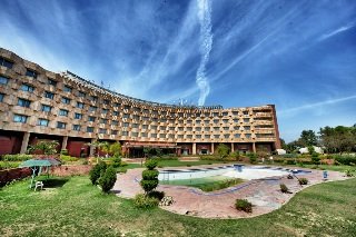General view
General view
di Centaur Hotel IGI Airport