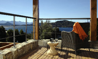 Terrace
Terrace
di RH Rochester Bariloche