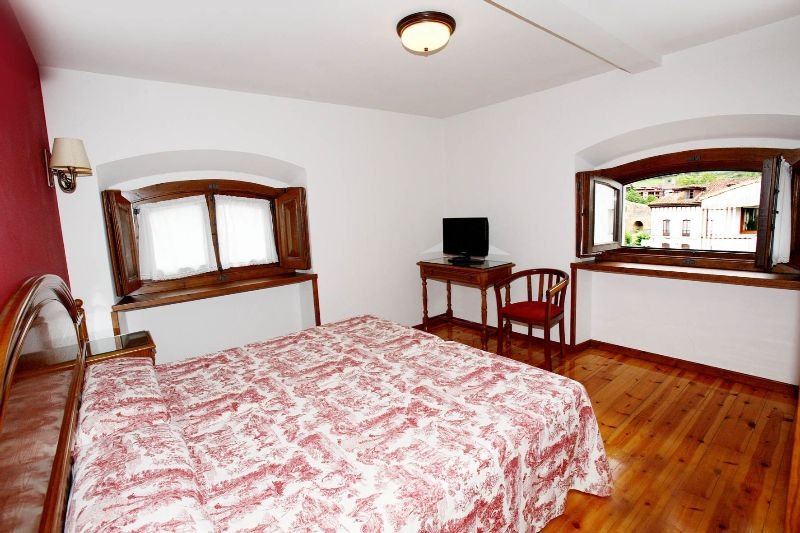 Room
Room
di Puente Romano