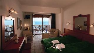 Room
Room
di Akti Ouranoupoli