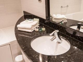 Room
Room
di Arora International Manchester