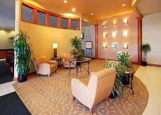 Lobby
 di Comfort Inn DFW North