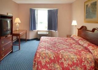 Room
 di Econo Lodge Inn & Suites