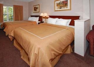 Room
 di Comfort Suites (Marquette)