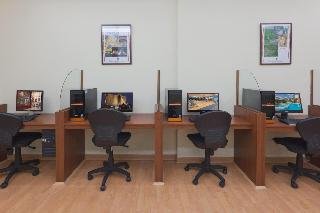 Sports and Entertainment
Sports and Entertainment
di Crowne Plaza Guatemala