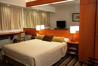Room
Room
di Tower & Inn Suites