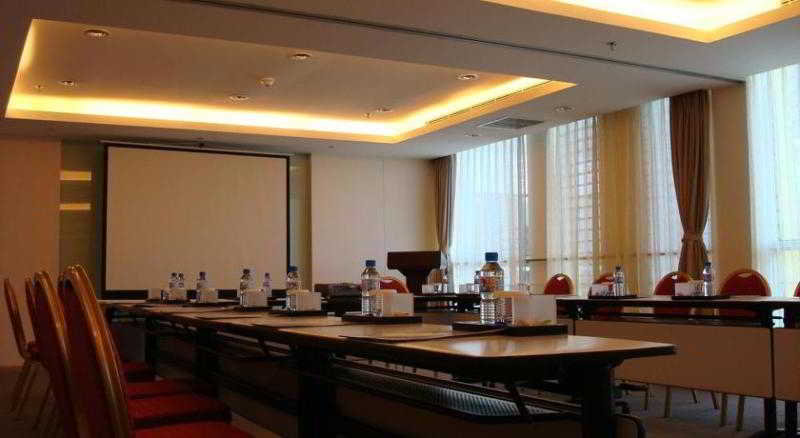 Conferences
 di Holiday Inn Express Meilong