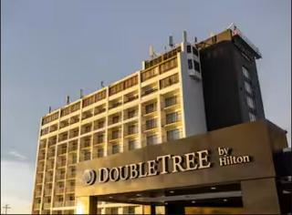 Doubletree By Hilton Calgary North image 1