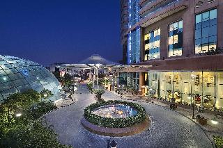 Hilton Beirut Habtoor Grand Hotel 바브다 Lebanon thumbnail