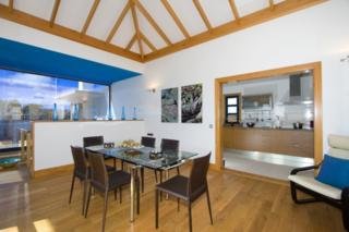 Room
Room
di Ereza Villas Mamma-Mia