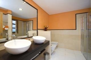 Room
Room
di Ereza Villas Mamma-Mia