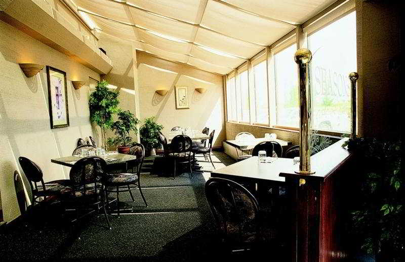 Bar
Bar
di Heritage Inn & Convention Centre - Moose Jaw