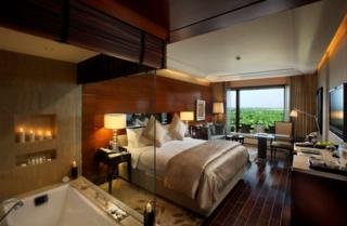 Room
Room
di The Leela Ambience Gurgaon Hotel & Residences