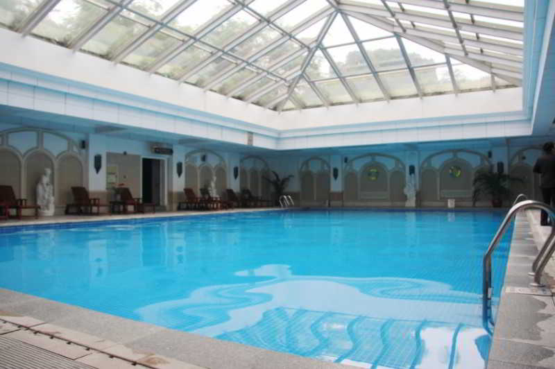 Pool
 di Phoenix City Hotel
