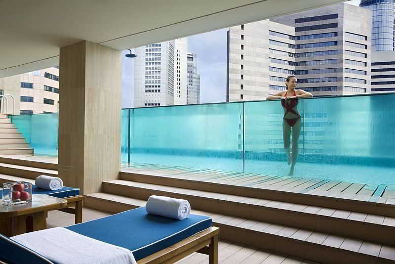 Pool
 di Ascott Raffles Place Singapore