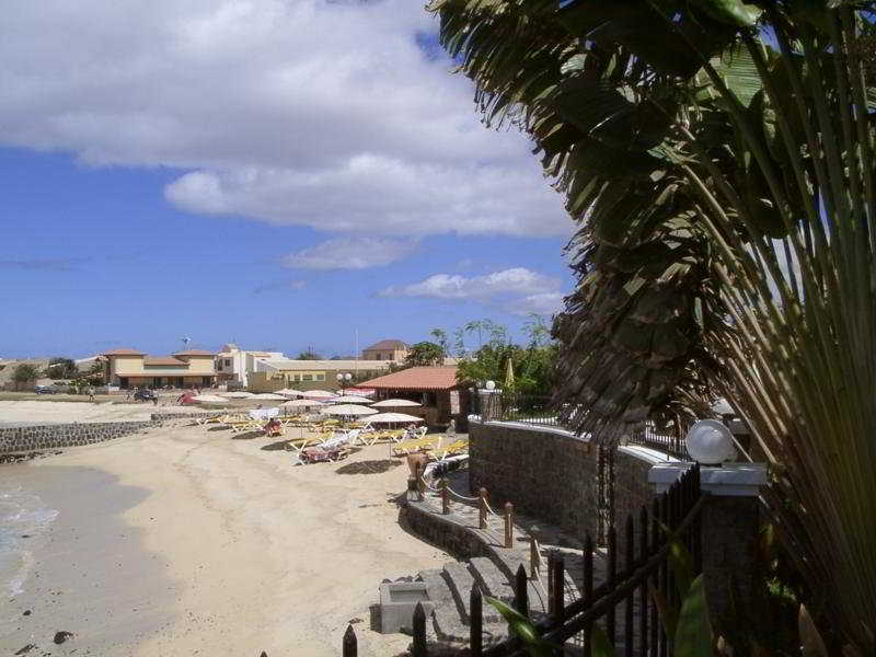 Beach
Beach
di Odjo d'Agua
