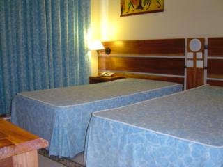 Room
Room
di Odjo d'Agua