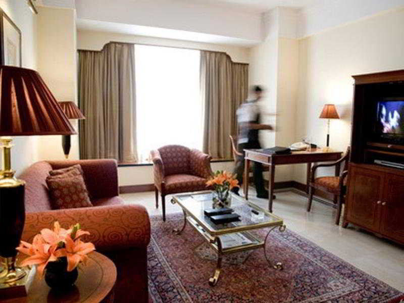 Room
Room
di Hilton Nehru Place