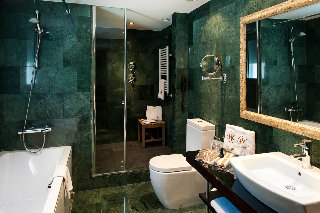 Room
Room
di Catalonia Rigoletto