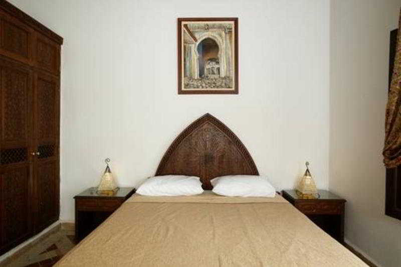Room
Room
di Riad Al Pacha