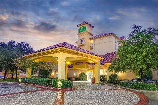 La Quinta Inn & Suites Dallas/North Central