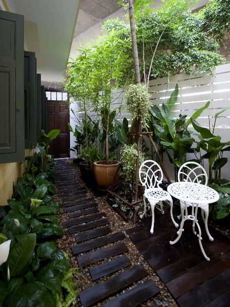 Terrace
 di Baan Pra Nond Bed and Breakfast