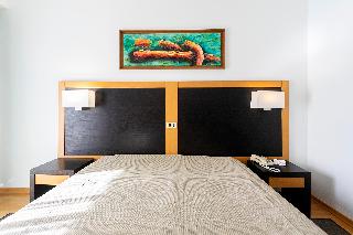 Room
Room
di Aparthotel Antillia