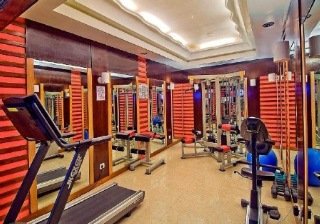 Sports and Entertainment
Sports and Entertainment
di Sarovar Portico Ahmedabad