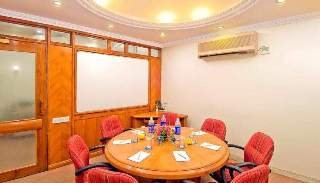 Conferences
Conferences
di Sarovar Portico Ahmedabad