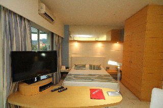 Room
Room
di Paradiso All Suites Promenade